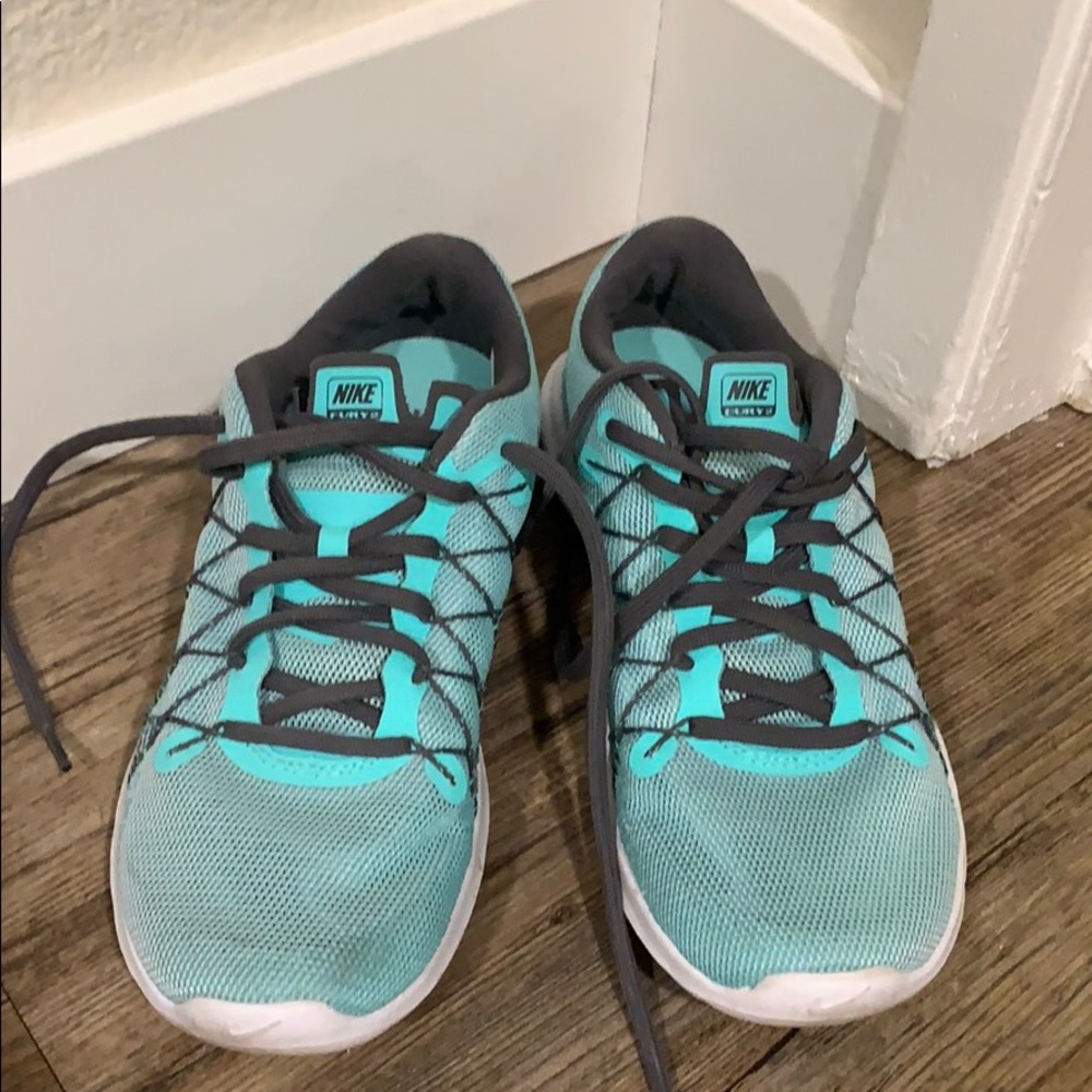 Nike Flex Fury 2 running shoes